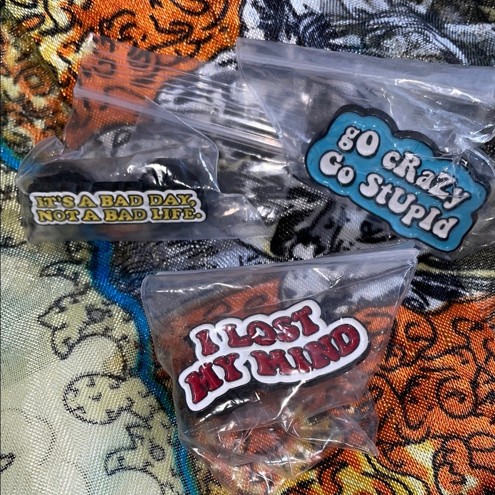Colorful Quote Pins Set